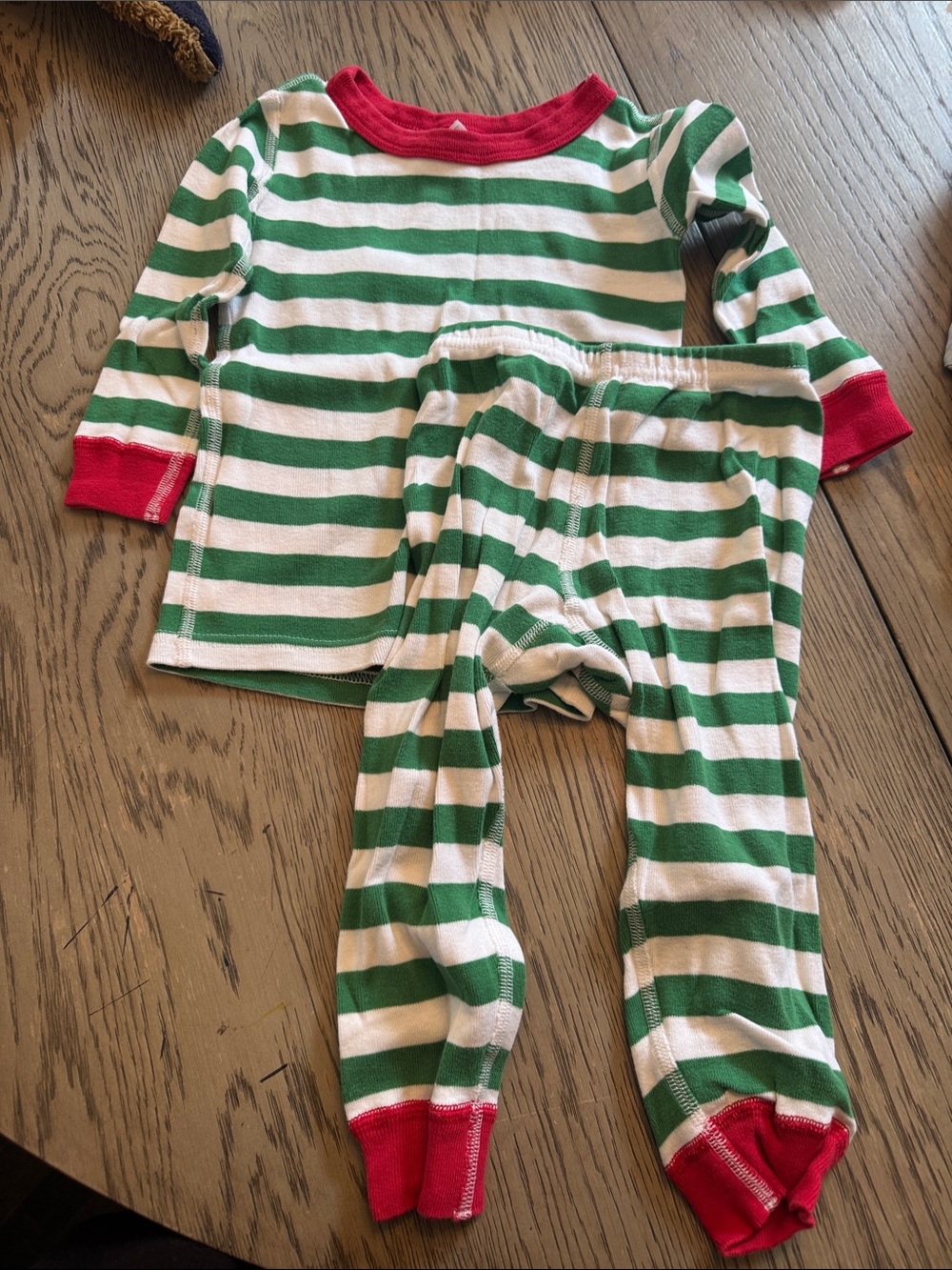 Hanna Andersson Green and White Striped Pajama Set with Red Trim
